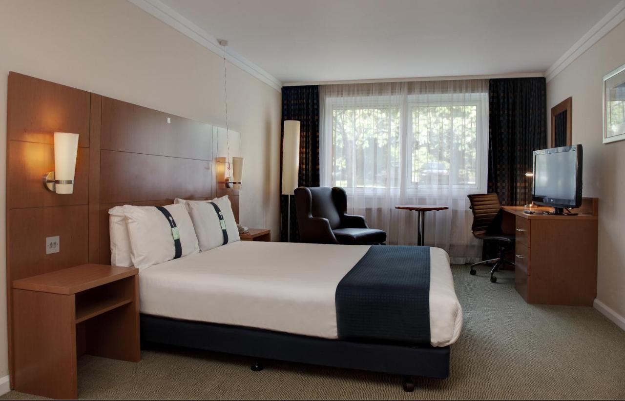 Holiday Inn London Brent Cross, An Ihg Hotel Kültér fotó
